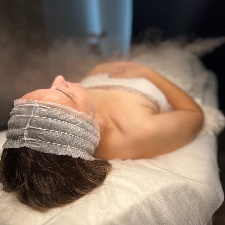 Sejas procedūra ar profesionālu ādas kopšanu Āgenskalnā